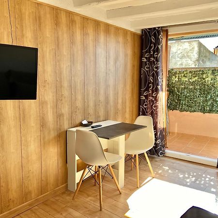 Apartament Corbatera Cim Apartaments 코르누데야 외부 사진